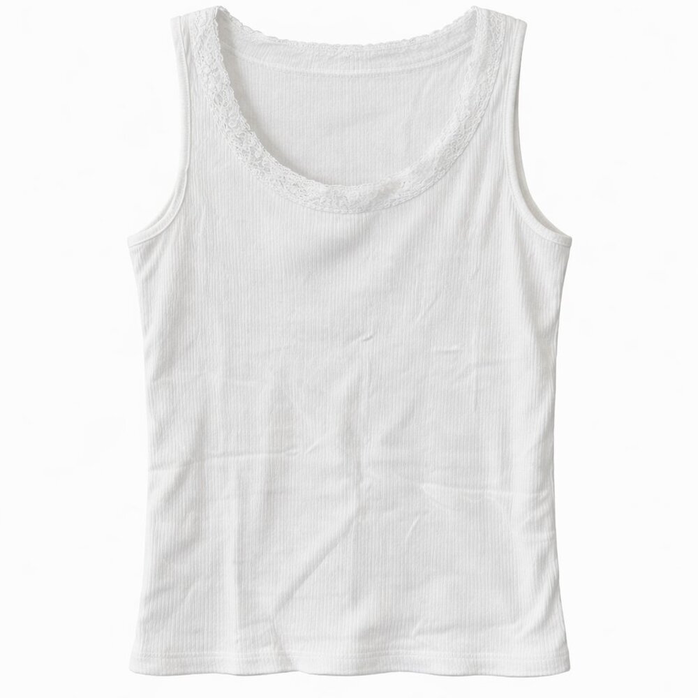 🦜NORTHERN REFLECTIONS White Tank Top w/ Lace trim  - L